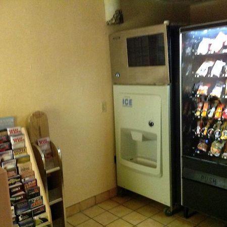 Wyndham Garden Amarillo Hotel Екстериор снимка