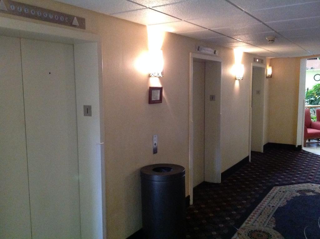 Wyndham Garden Amarillo Hotel Екстериор снимка